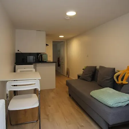 Cosy New 2 Min Rer B Apartamento